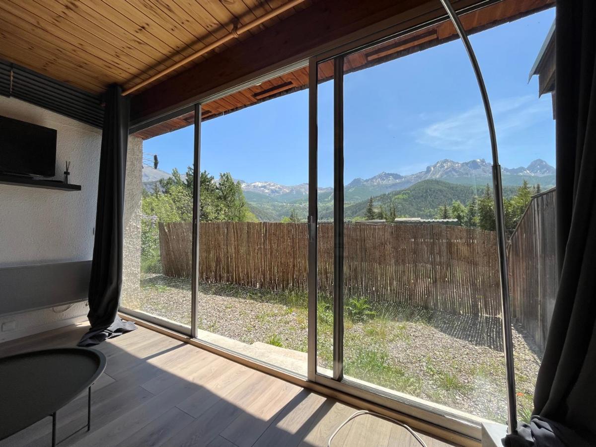 Appartement Barcelonnette location avec jardin Extérieur photo