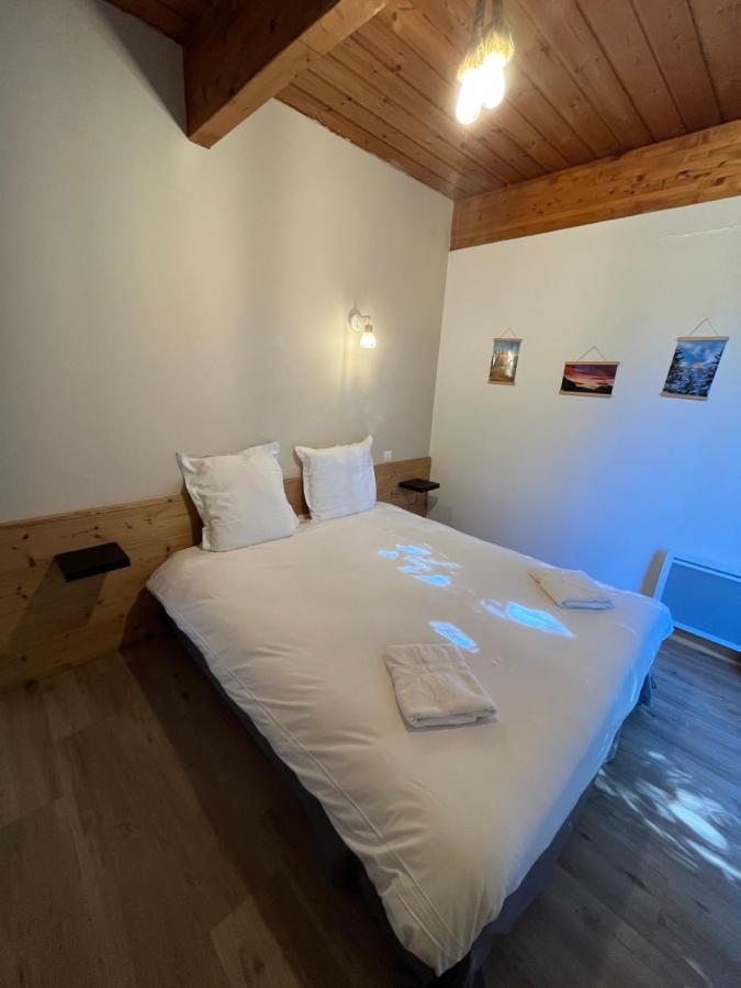 Appartement Barcelonnette location avec jardin Extérieur photo